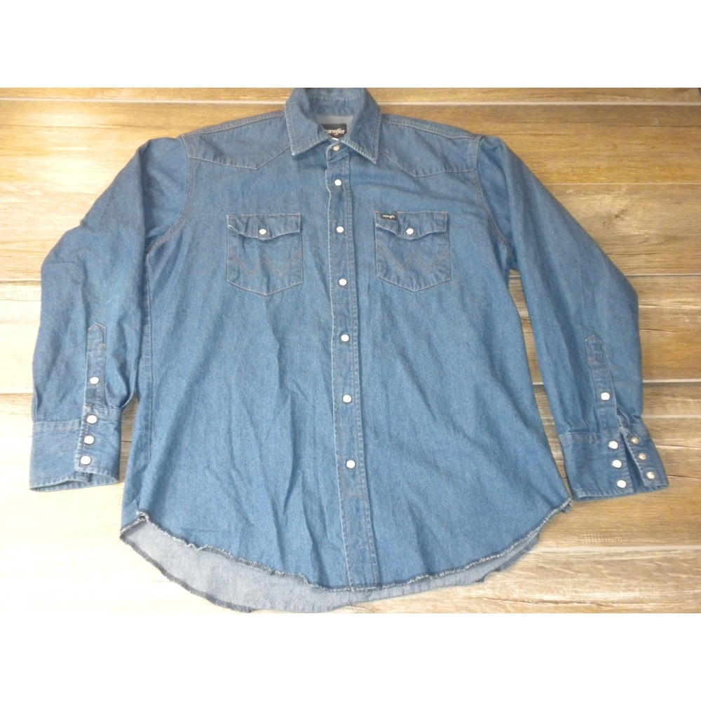 Wrangler Shirt Mens L Blue Denim Cowboy Cut Firm Finish Pearl Snap Work Western